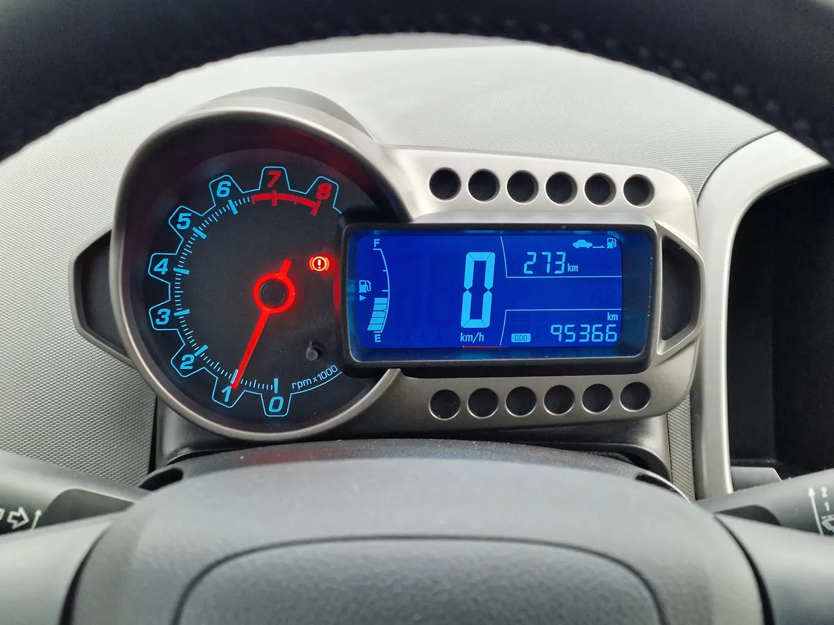 Chevrolet Aveo 1.6 MT (115 л.с.)