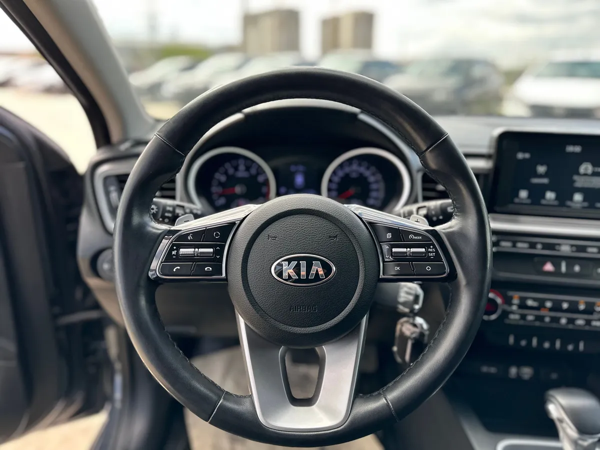 Kia Ceed 1.6 AT (128 л.с.)