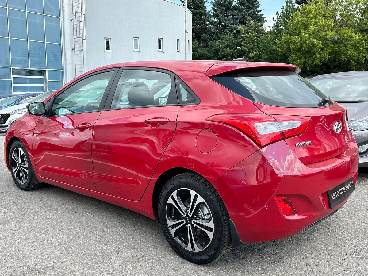 Hyundai i30 1.6 AT (130 л.с.)