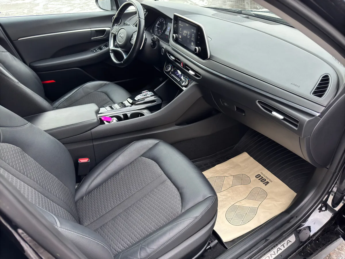 Hyundai Sonata 2.0 AT (150 л.с.)