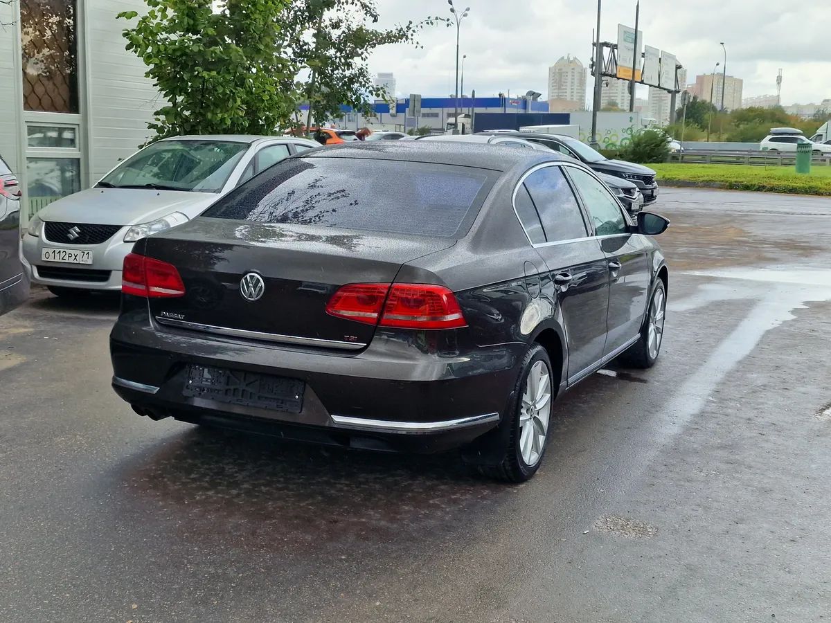 Volkswagen Passat 1.8 TSI DSG (152 л.с.)