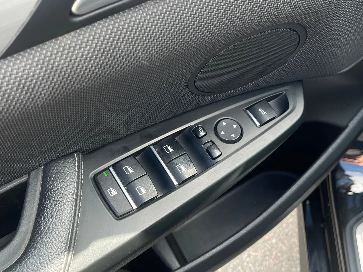 BMW X4 xDrive20d Steptronic (190 л.с.), 2018 — фото 12