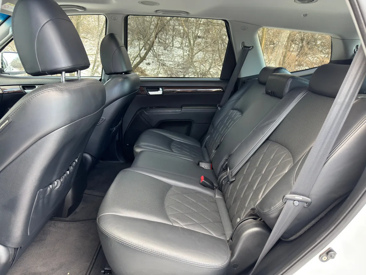 Kia Mohave 3.0 AT 4WD (250 л.с.)