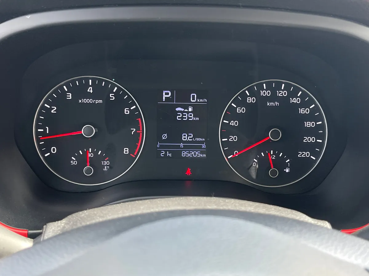 Kia Rio 1.6 AT (123 л.с.)