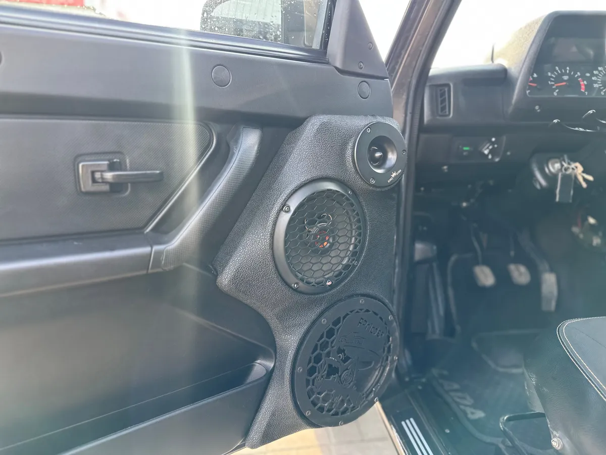 ВАЗ (Lada) 2121 (4x4) 1.7 MT 4WD (83 л.с.)