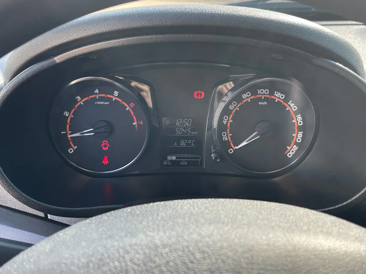 ВАЗ (Lada) Granta 1.6 MT (90 л.с.)