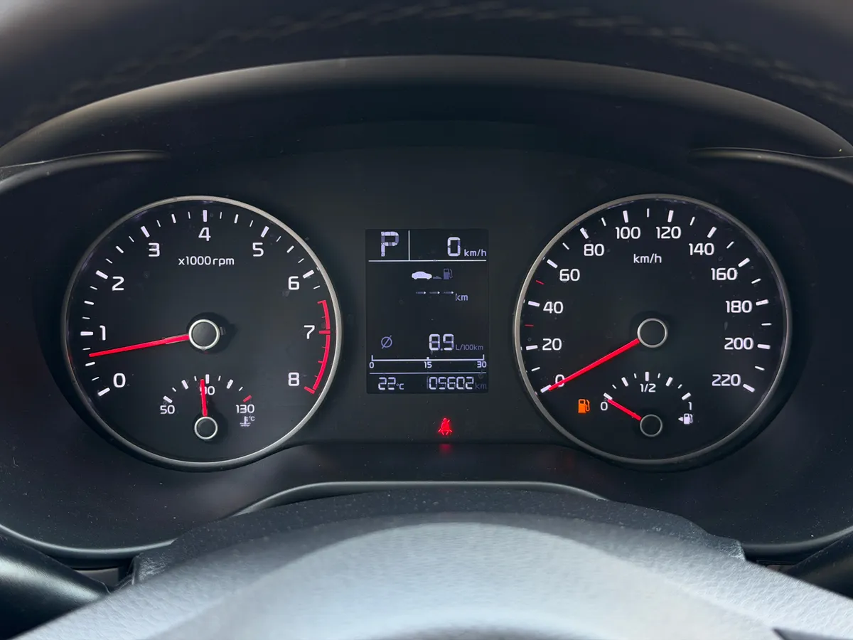 Kia Rio 1.6 AT (123 л.с.)