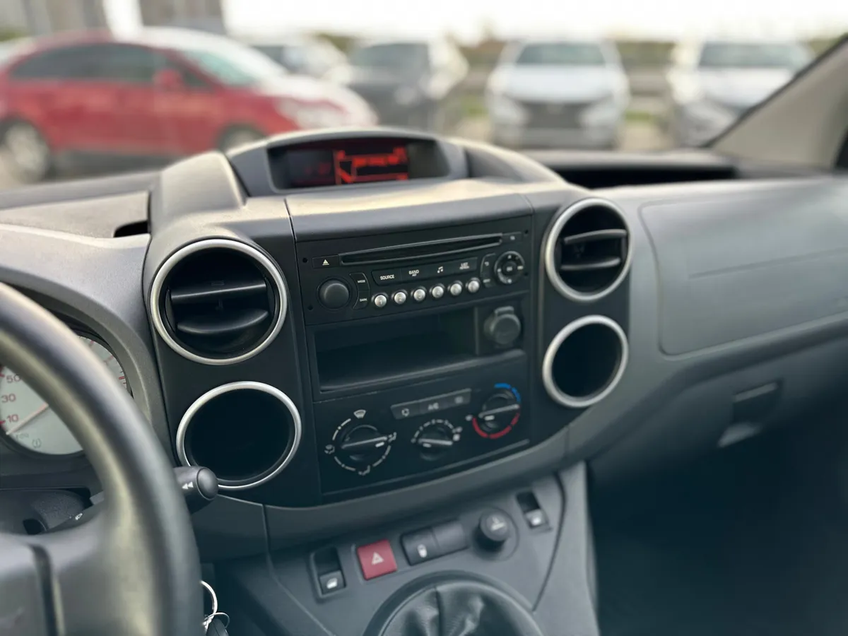 Citroen Berlingo 1.6 MT (120 л.с.)