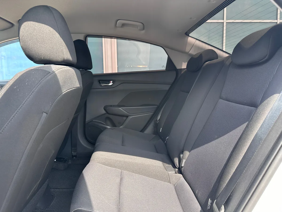 Hyundai Solaris 1.6 AT (123 л.с.)