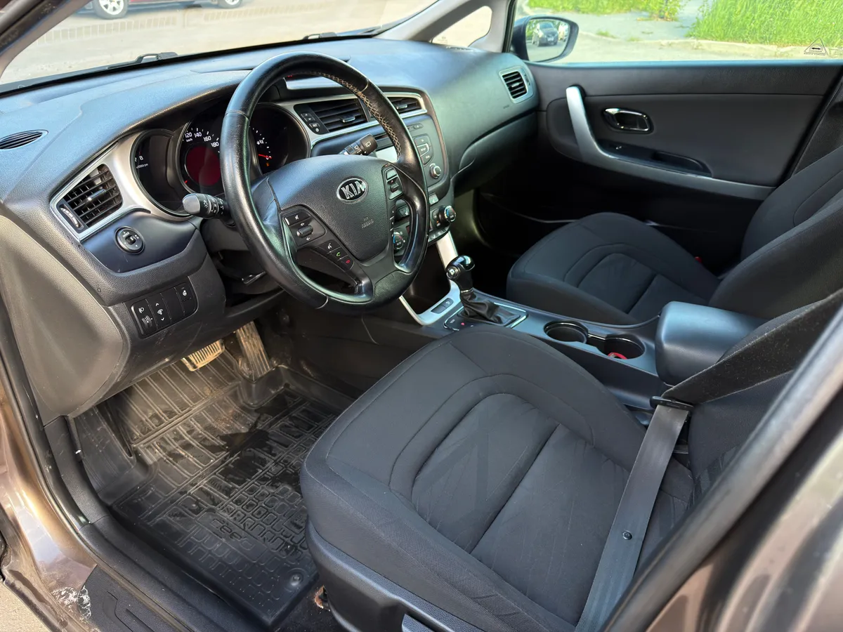 Kia Ceed 1.6 AT (130 л.с.)