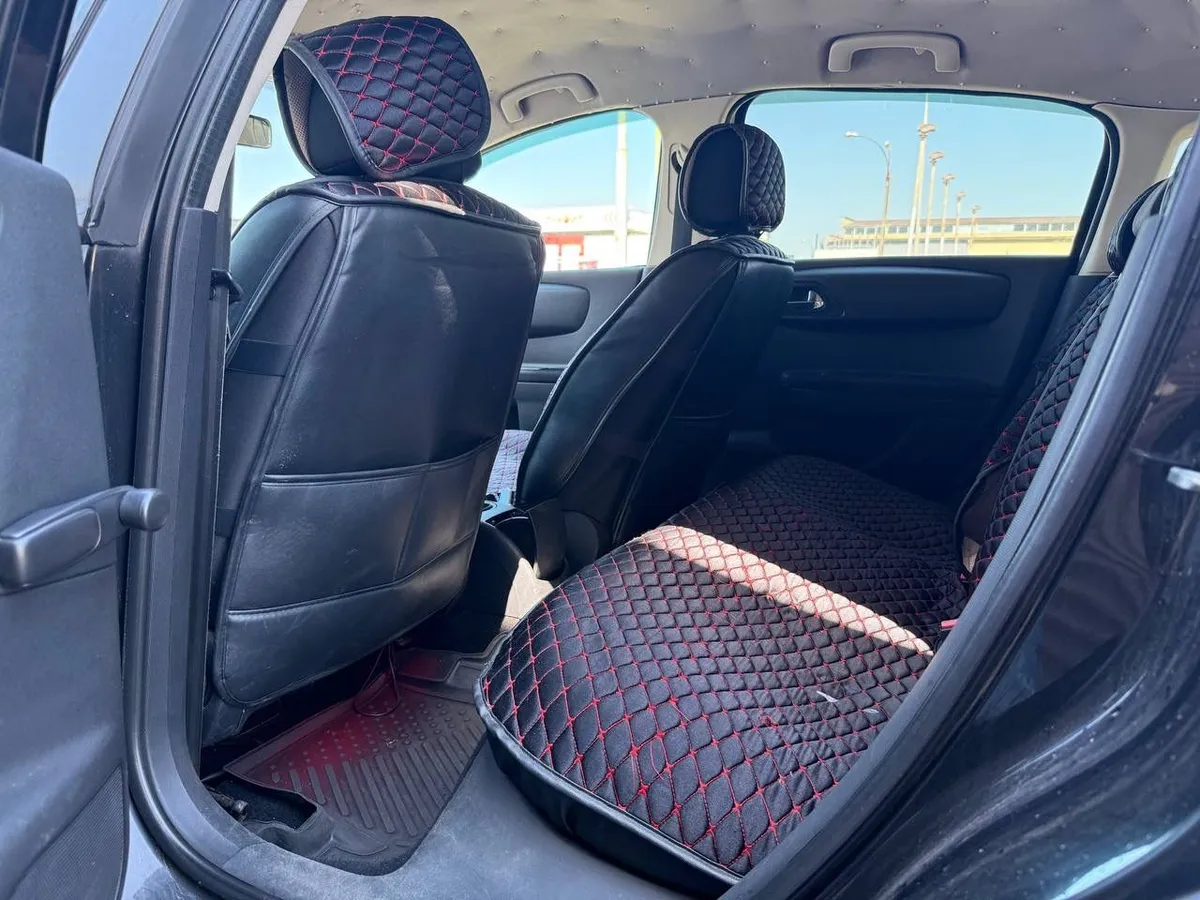 Citroen C4 1.6 MT (109 л.с.)