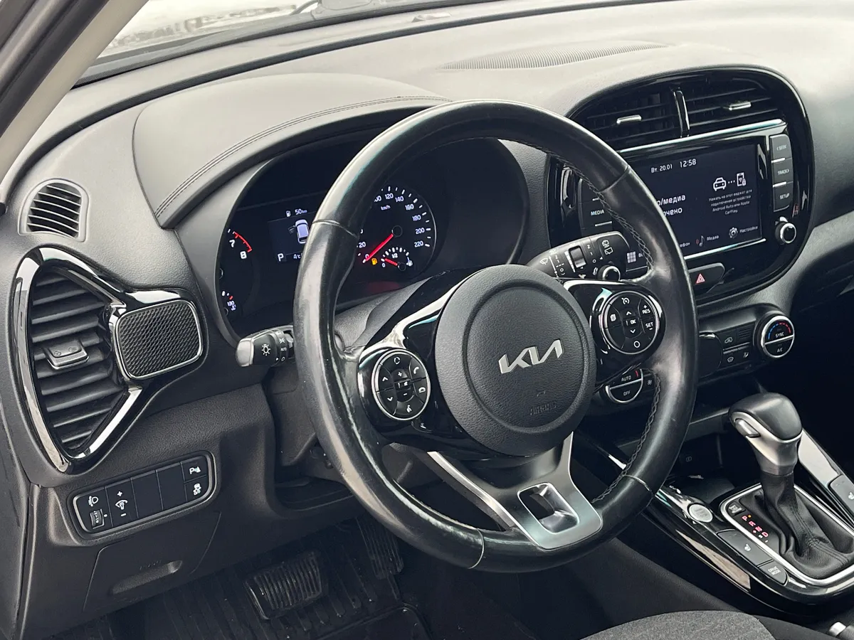 Kia Soul 1.6 AT (123 л.с.)