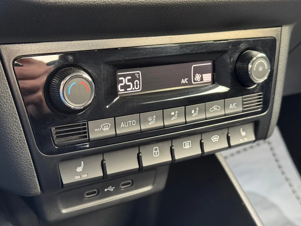 Volkswagen Polo 1.6 MPI AT (110 л.с.)