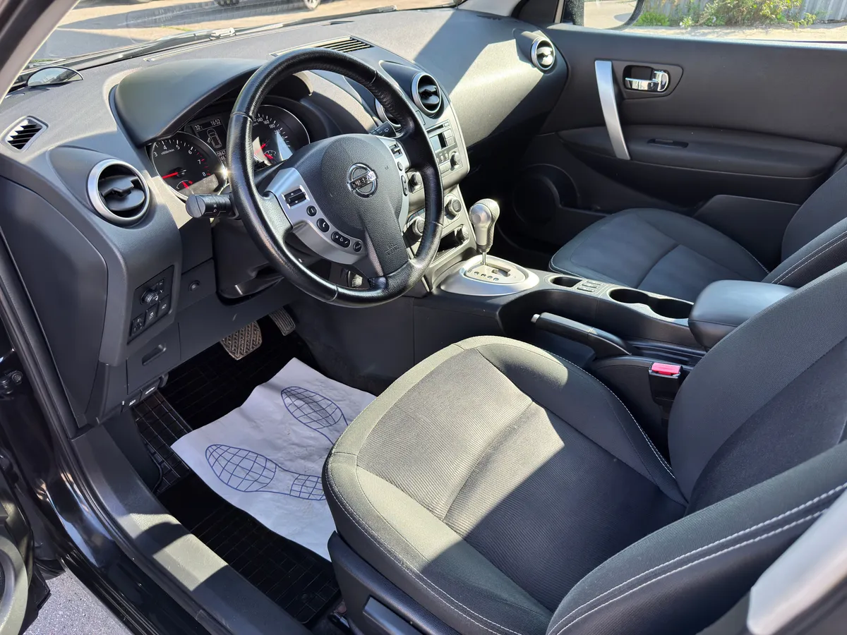 Nissan Qashqai 2.0 CVT FWD (141 л.с.)