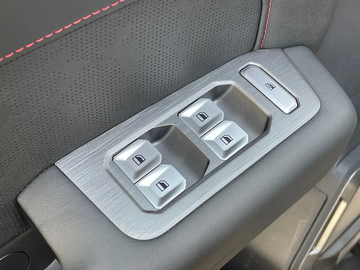 Jetour T2 2.0 AMT 4WD (245 л.с.)