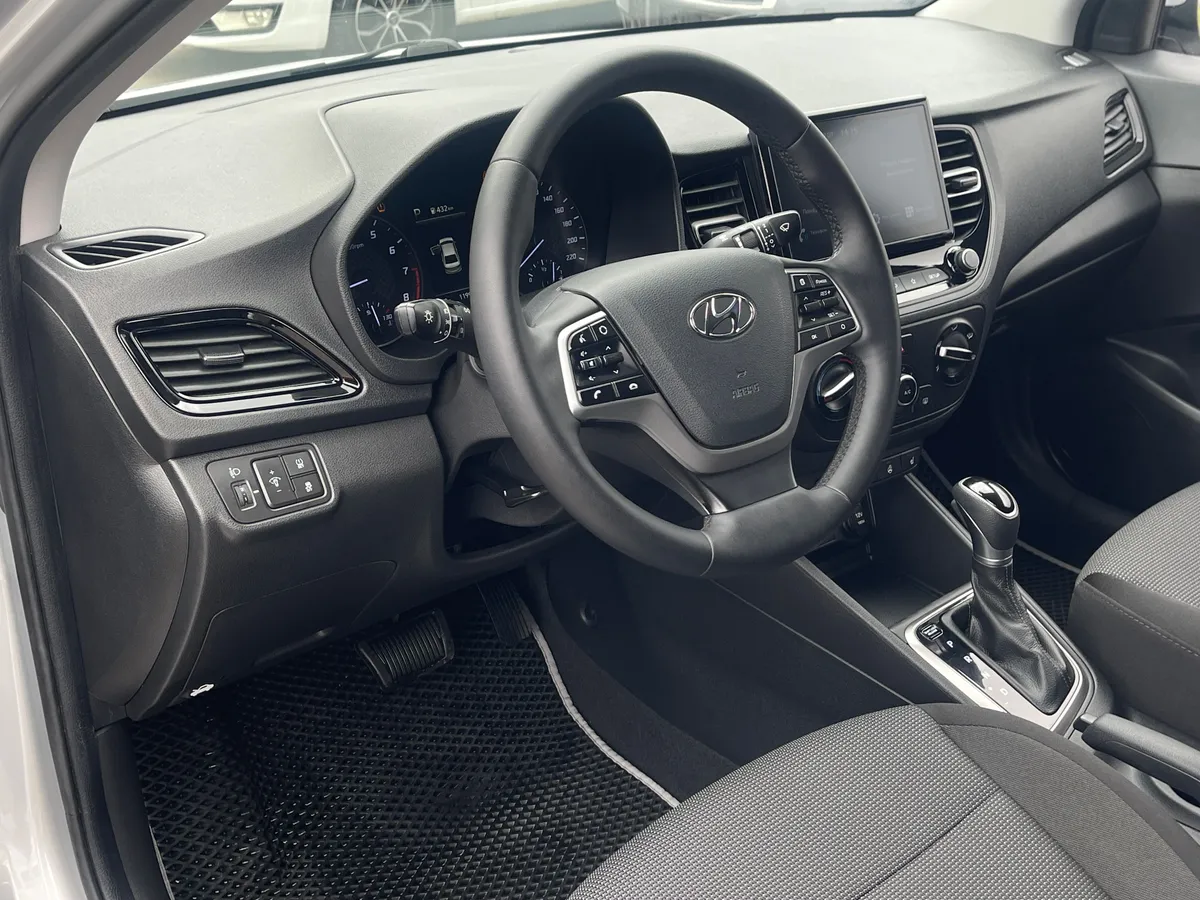 Hyundai Solaris 1.6 AT (123 л.с.), 2020 — фото 6