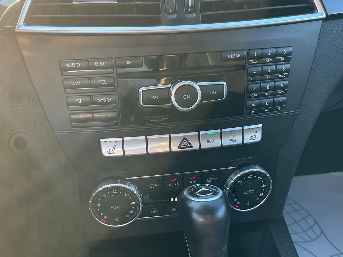 Mercedes-Benz C-Класс C 180 7G-Tronic Plus (156 л.с.)
