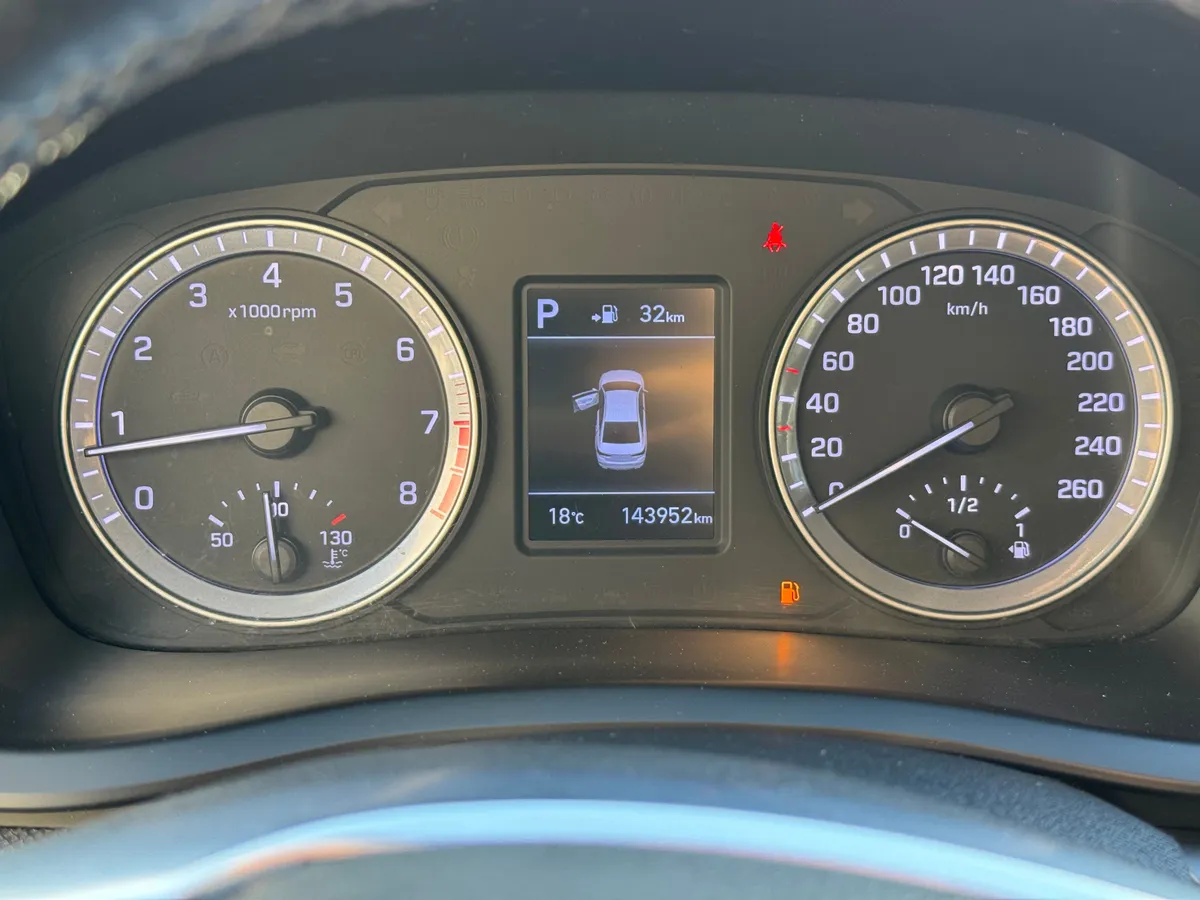 Hyundai Sonata 2.0 AT (154 л.с.)