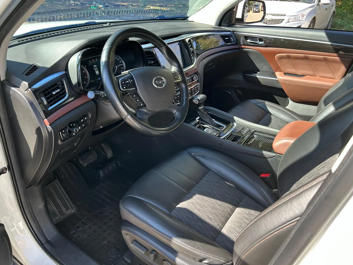 GAC Trumpchi GS8 2.0 AT 4WD (252 л.с.)