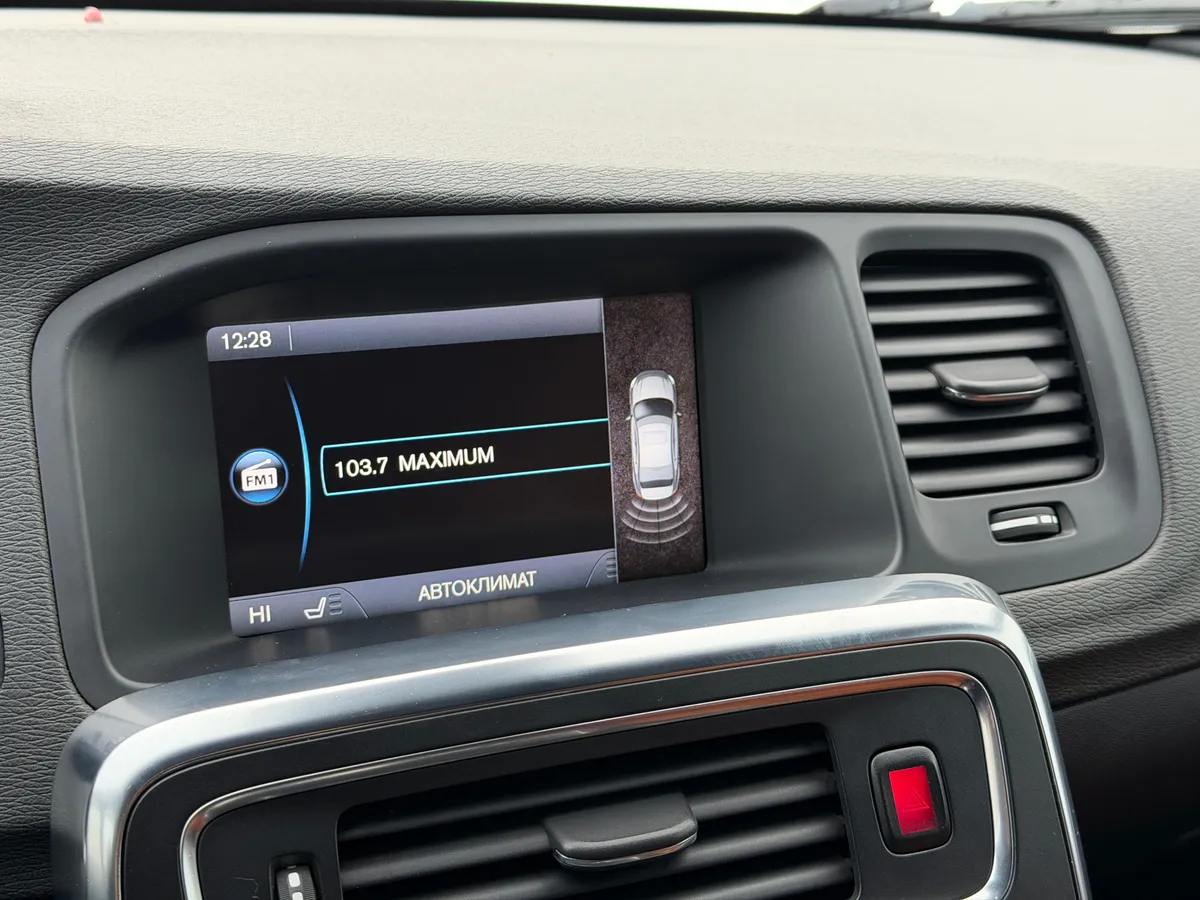 Volvo S60 1.6 T3 Powershift (150 л.с.)