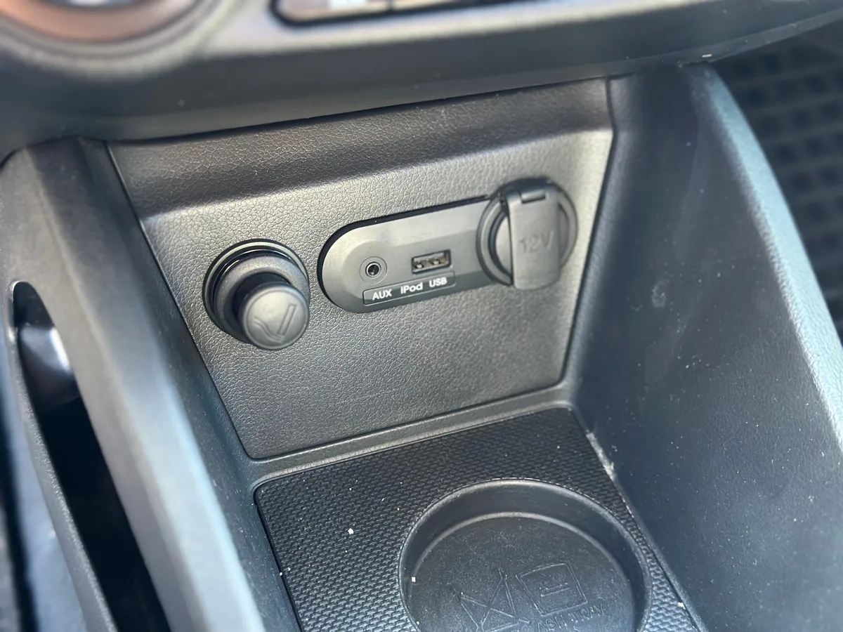 Kia Rio 1.6 MT (123 л.с.), 2013 — фото 16