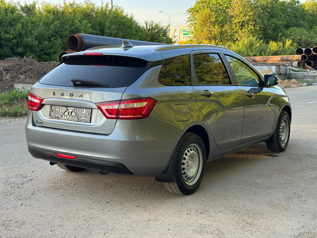 ВАЗ (Lada) Vesta 1.6 MT (106 л.с.)