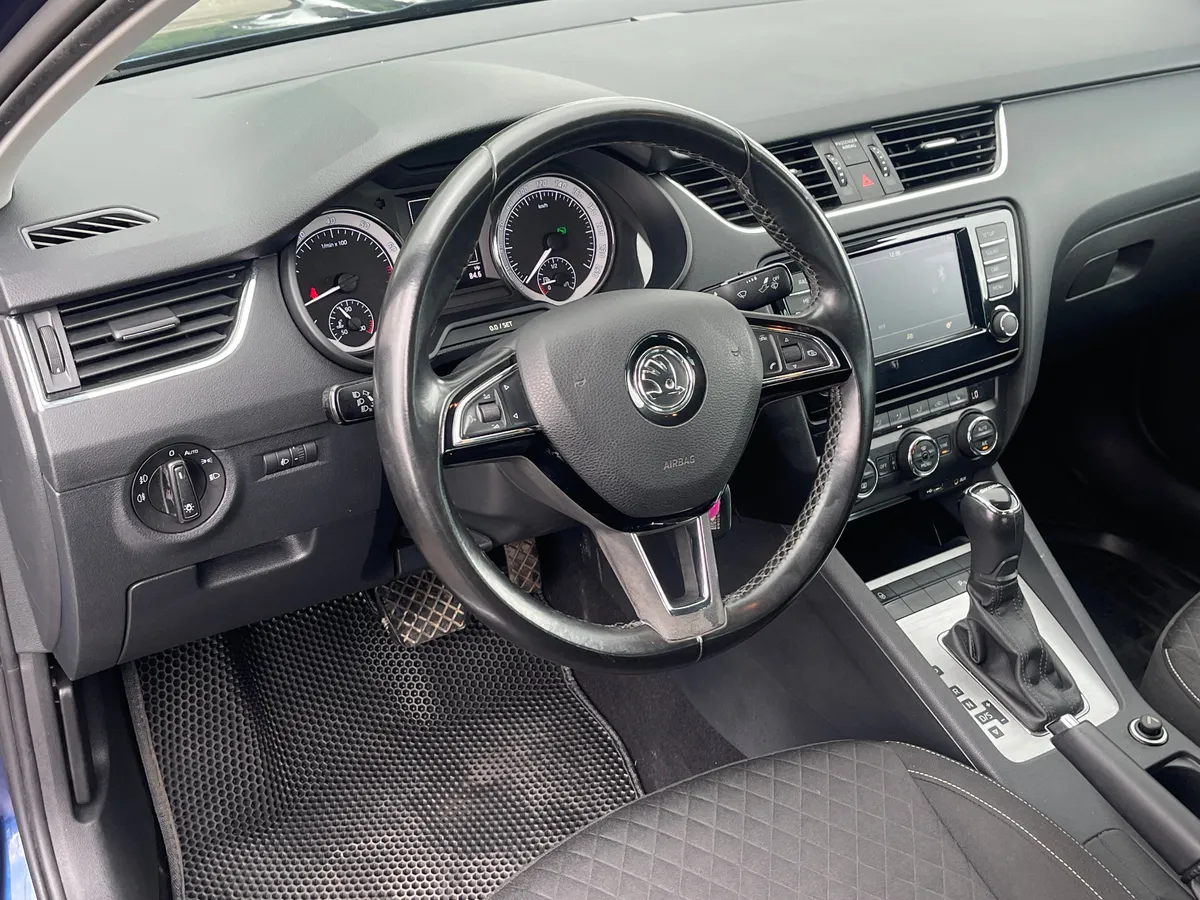 Skoda Octavia 1.6 AT (110 л.с.), 2017 — фото 5