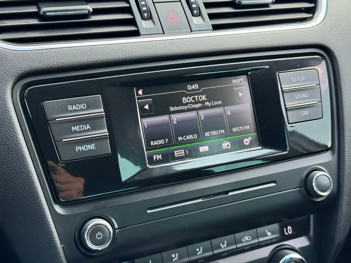 Skoda Octavia 1.6 AT (110 л.с.)