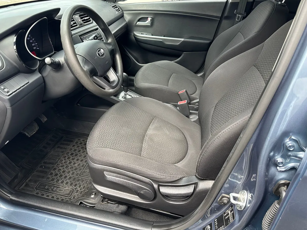 Kia Rio 1.6 AT (123 л.с.), 2014 — фото 6