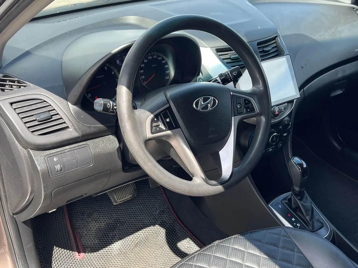 Hyundai Solaris 1.6 AT (123 л.с.)