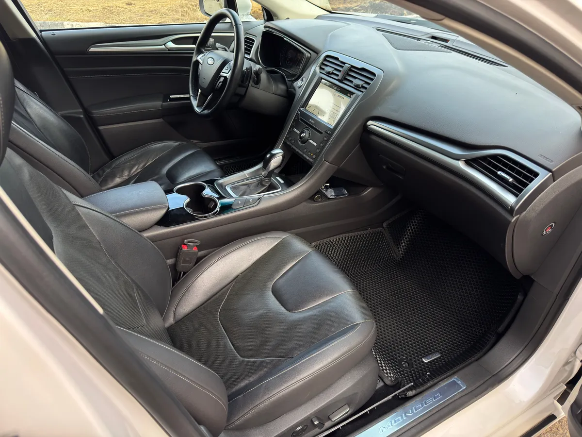 Ford Mondeo 2.0 EcoBoost AT (240 л.с.)