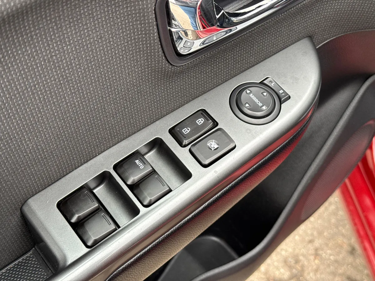 Kia Rio 1.6 MT (123 л.с.), 2013 — фото 10