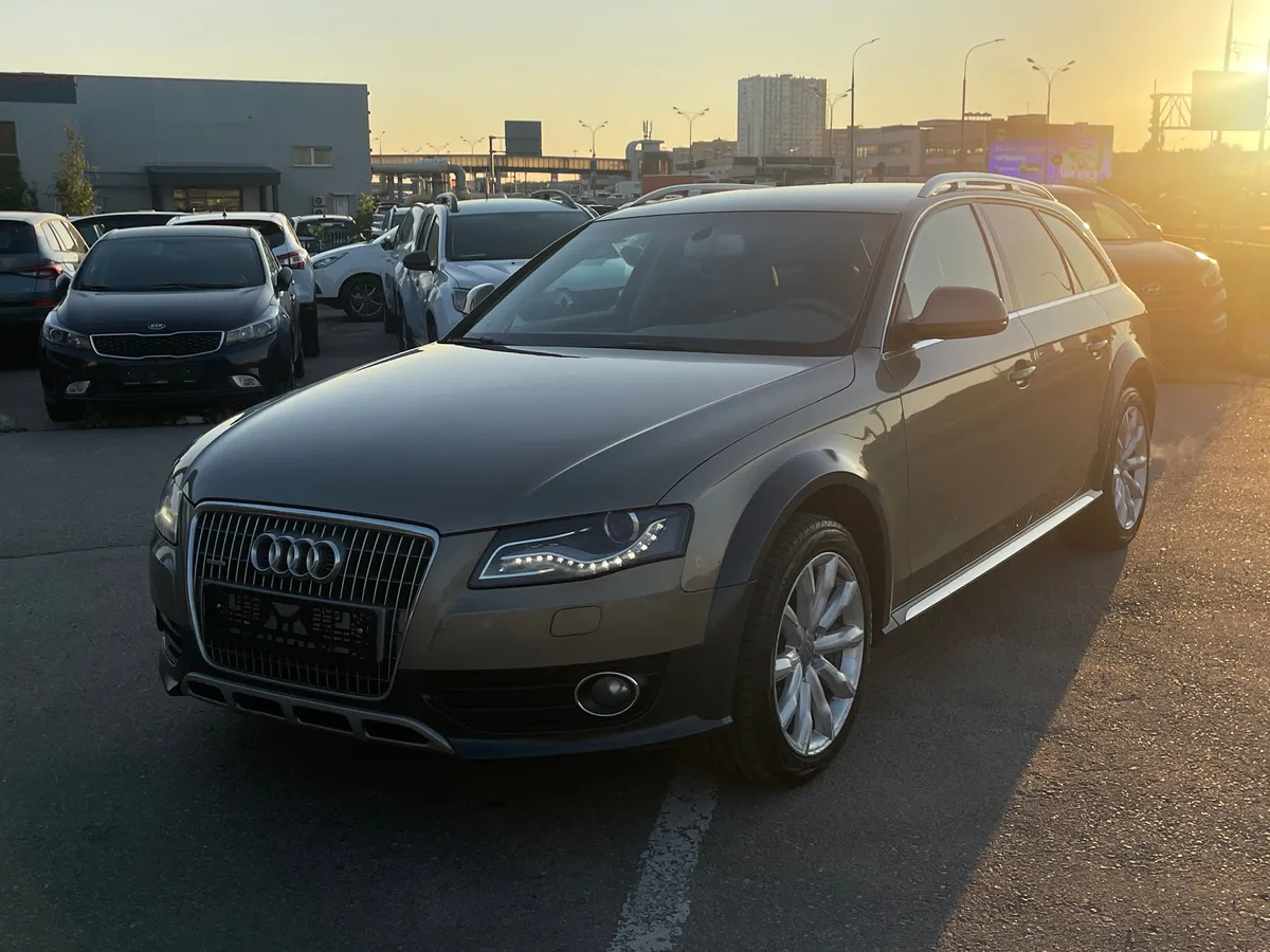 Audi A4 2.0 TFSI S tronic quattro (211 л.с.), 2011 — фото 4