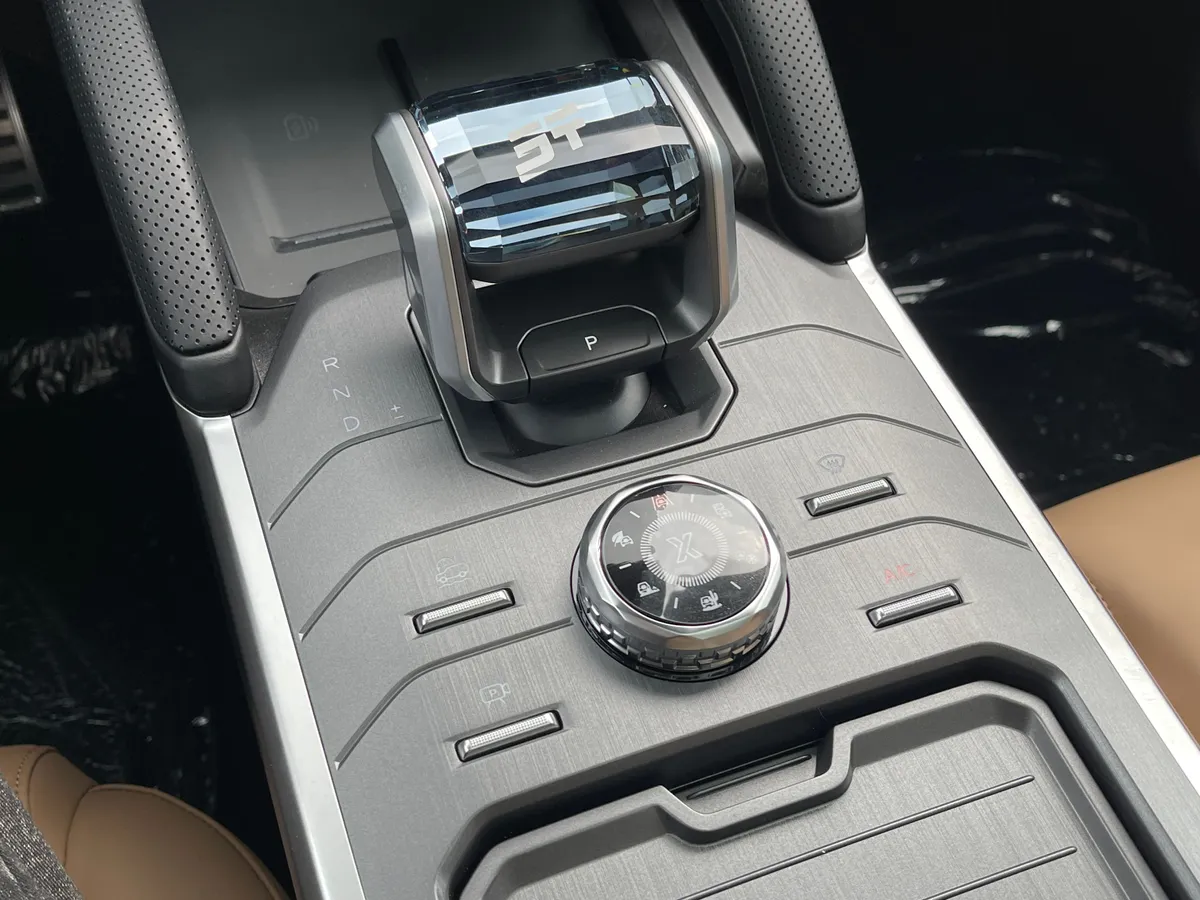 Jetour T2 2.0 AMT 4WD (245 л.с.)
