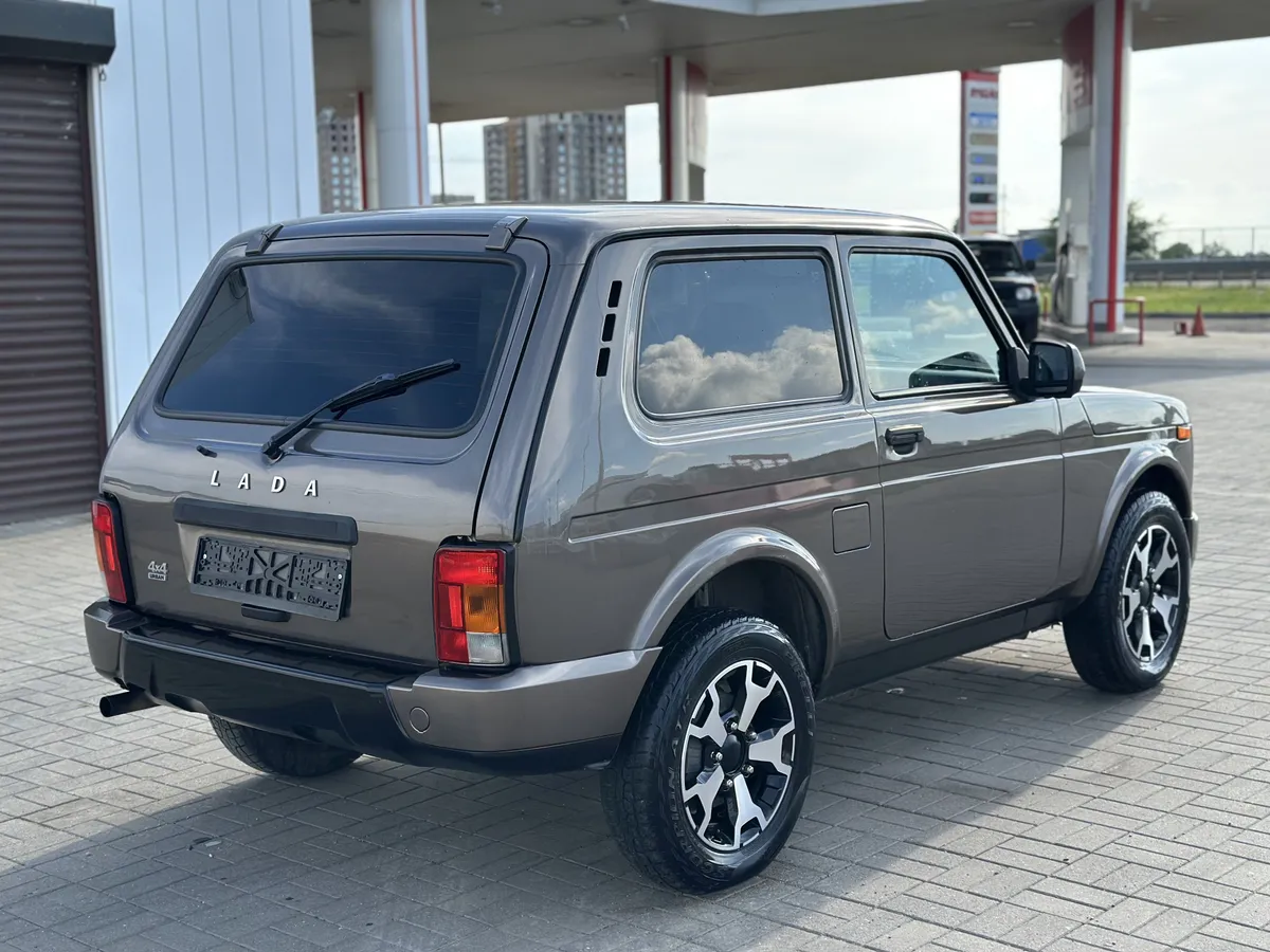 ВАЗ (Lada) 2121 (4x4) 1.7 MT 4WD (83 л.с.)