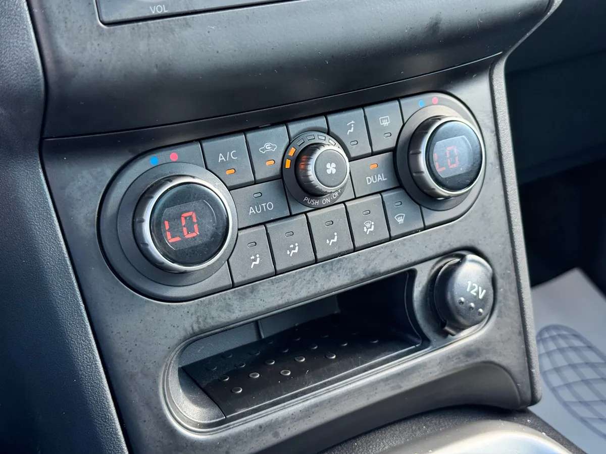 Nissan Qashqai 2.0 CVT AWD (141 л.с.)