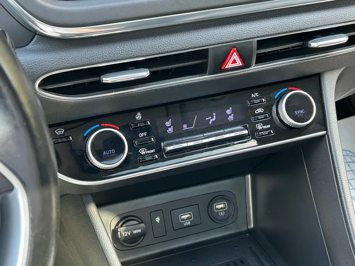 Hyundai Sonata 2.5 (180 л.с.) бензин, АКПП, передний привод