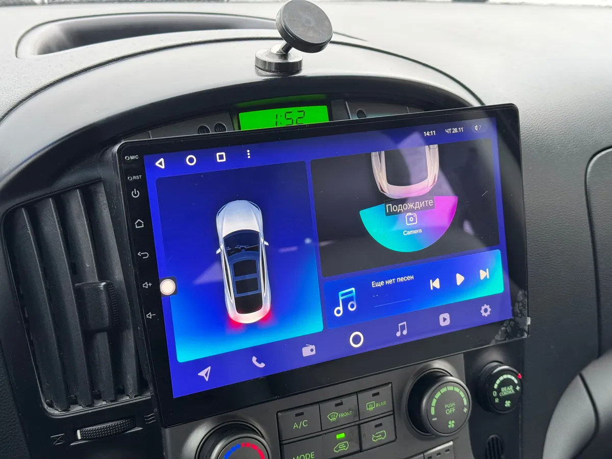 Hyundai Grand Starex 2.5 AT 4WD (145 л.с.)