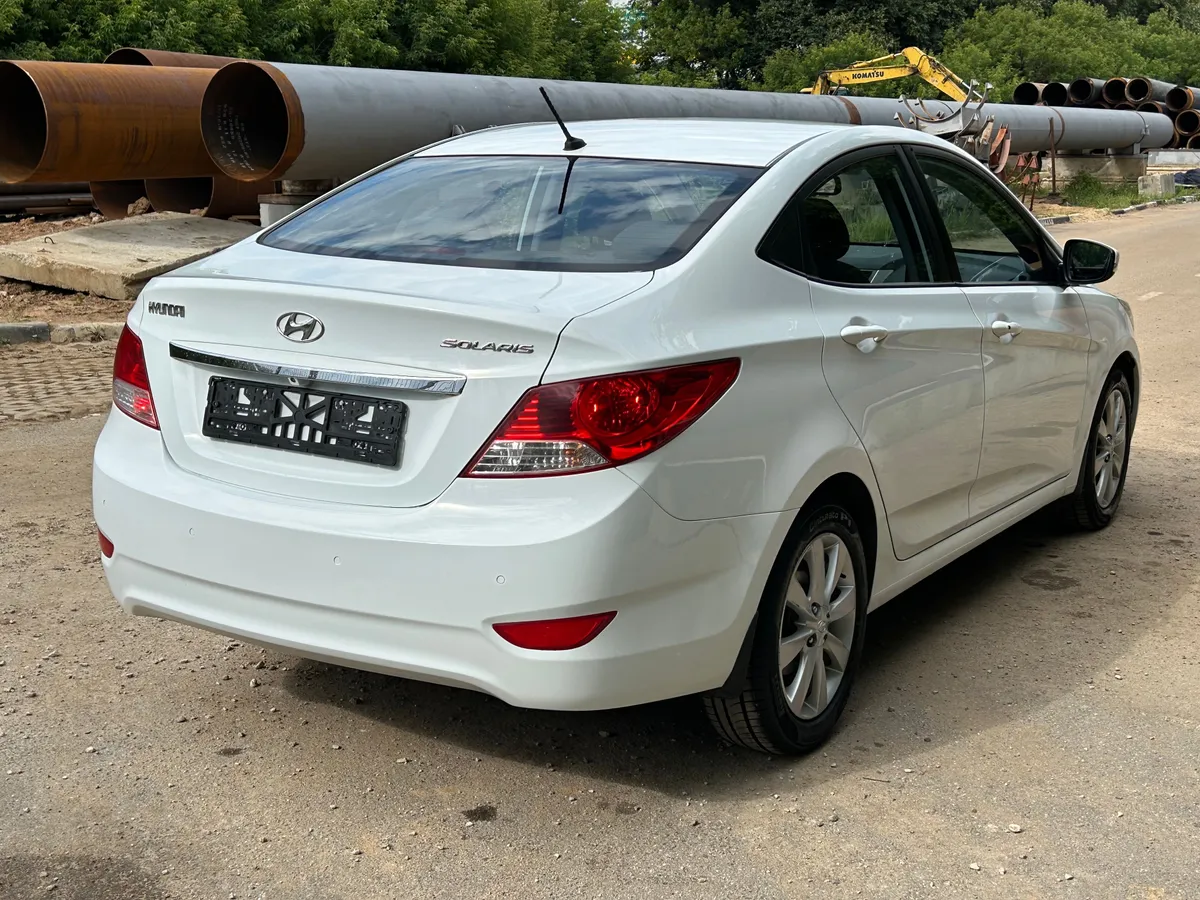 Hyundai Solaris 1.6 AT (123 л.с.), 2012 — фото 4