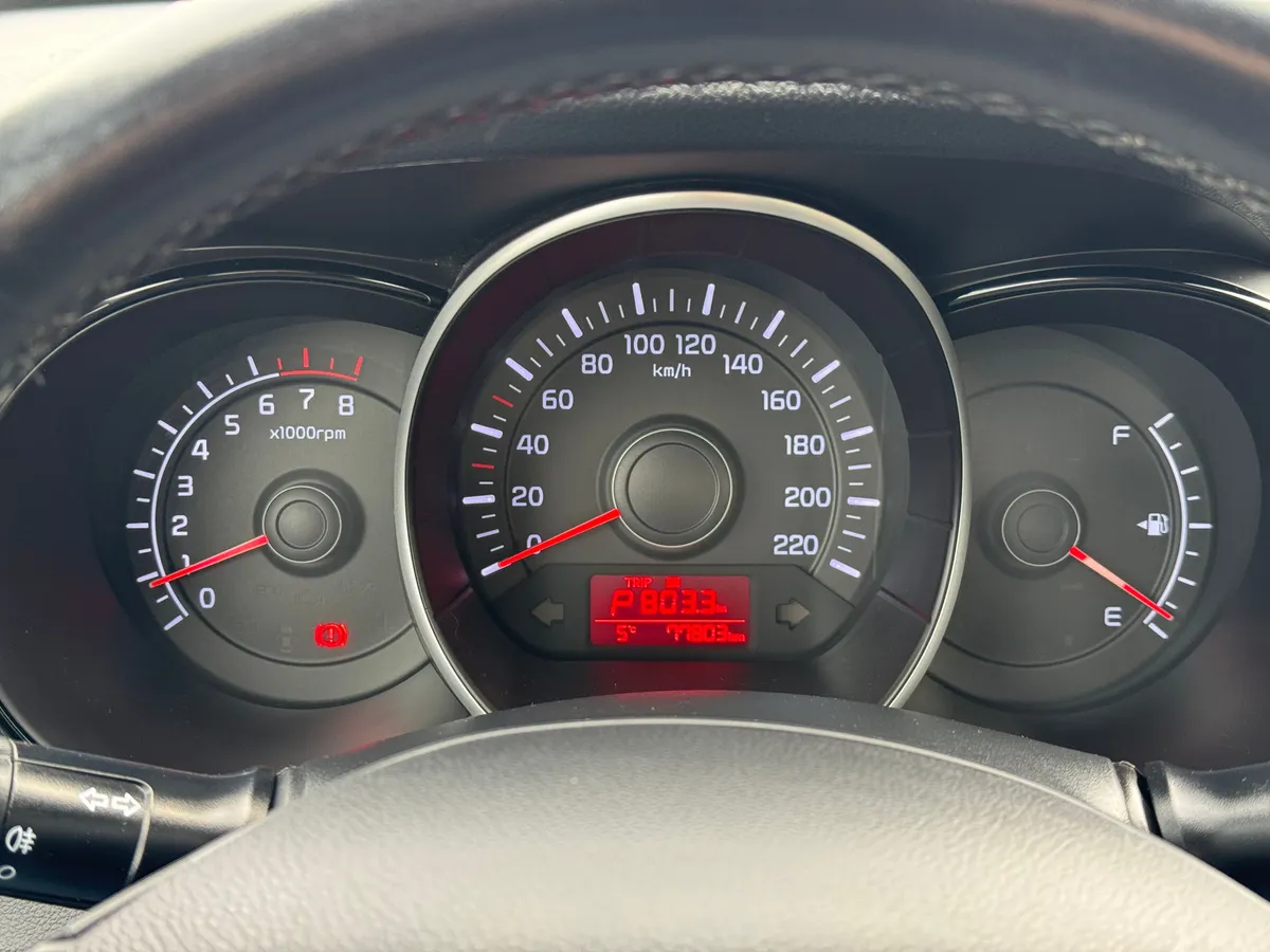 Kia Rio 1.6 AT (123 л.с.), 2017 — фото 13
