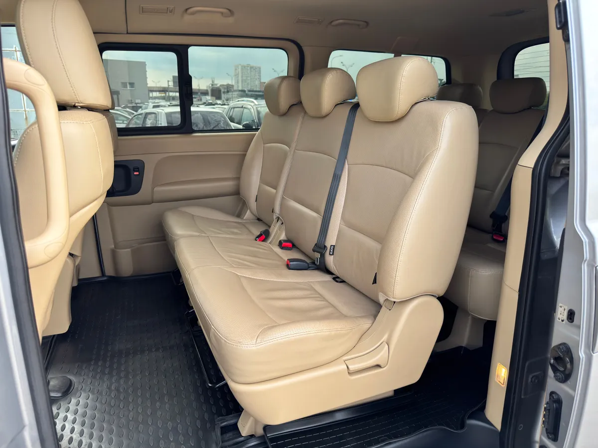 Hyundai H-1 2.5 CRDi AT (170 л.с.)