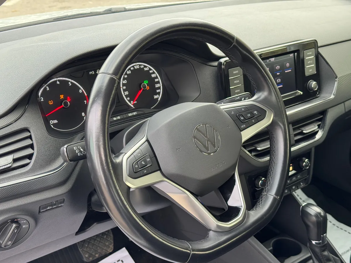 Volkswagen Polo 1.6 MPI AT (110 л.с.)