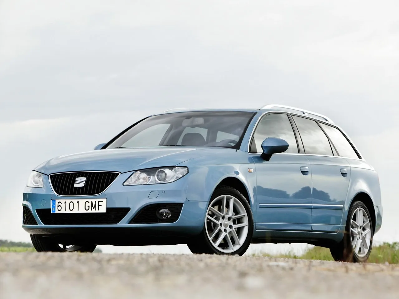 SEAT Exeo 2 MT FWD (170 л.с.)