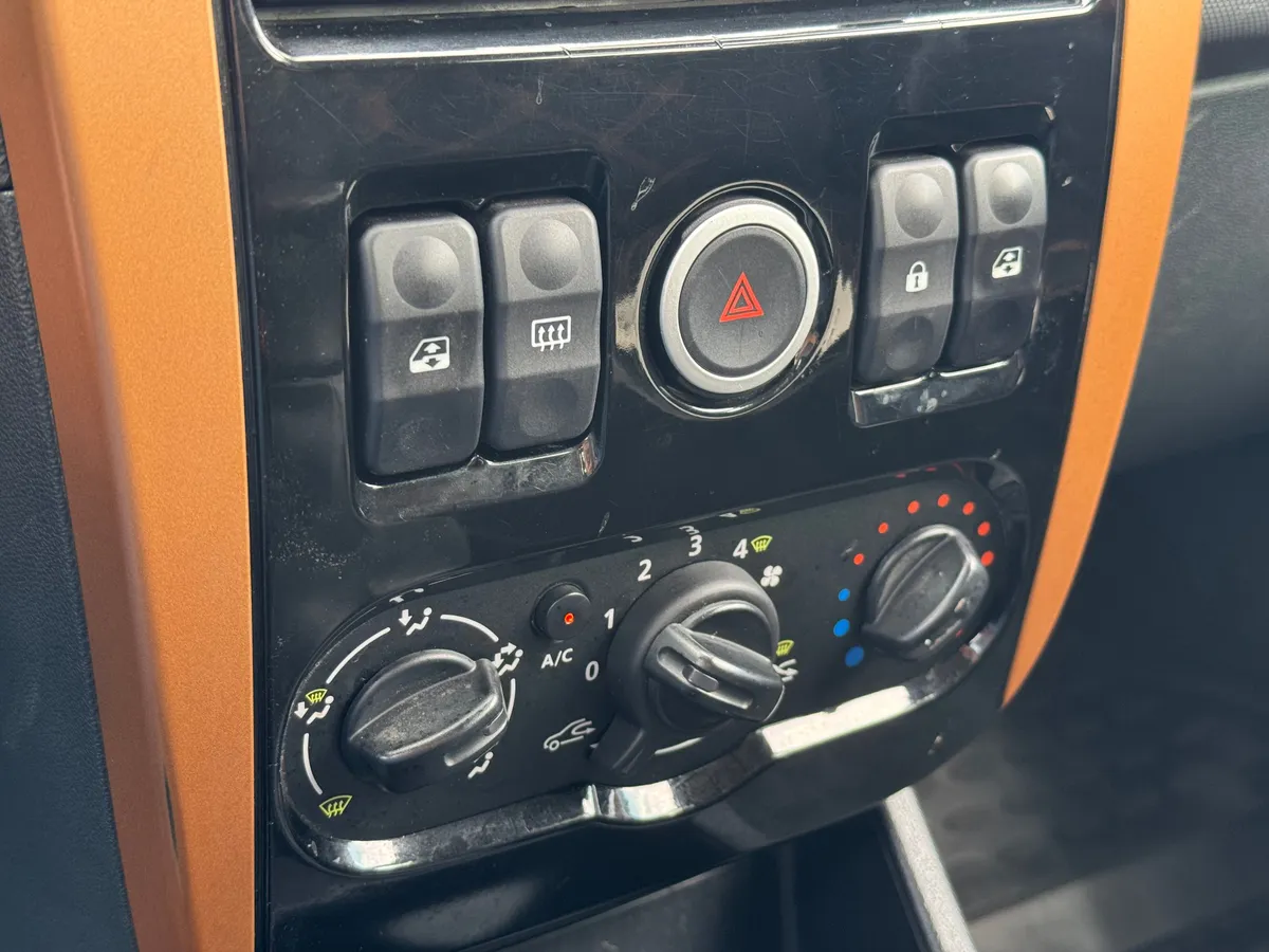 ВАЗ (Lada) Largus 1.6 MT 16 кл (5 мест) (106 л.с.)