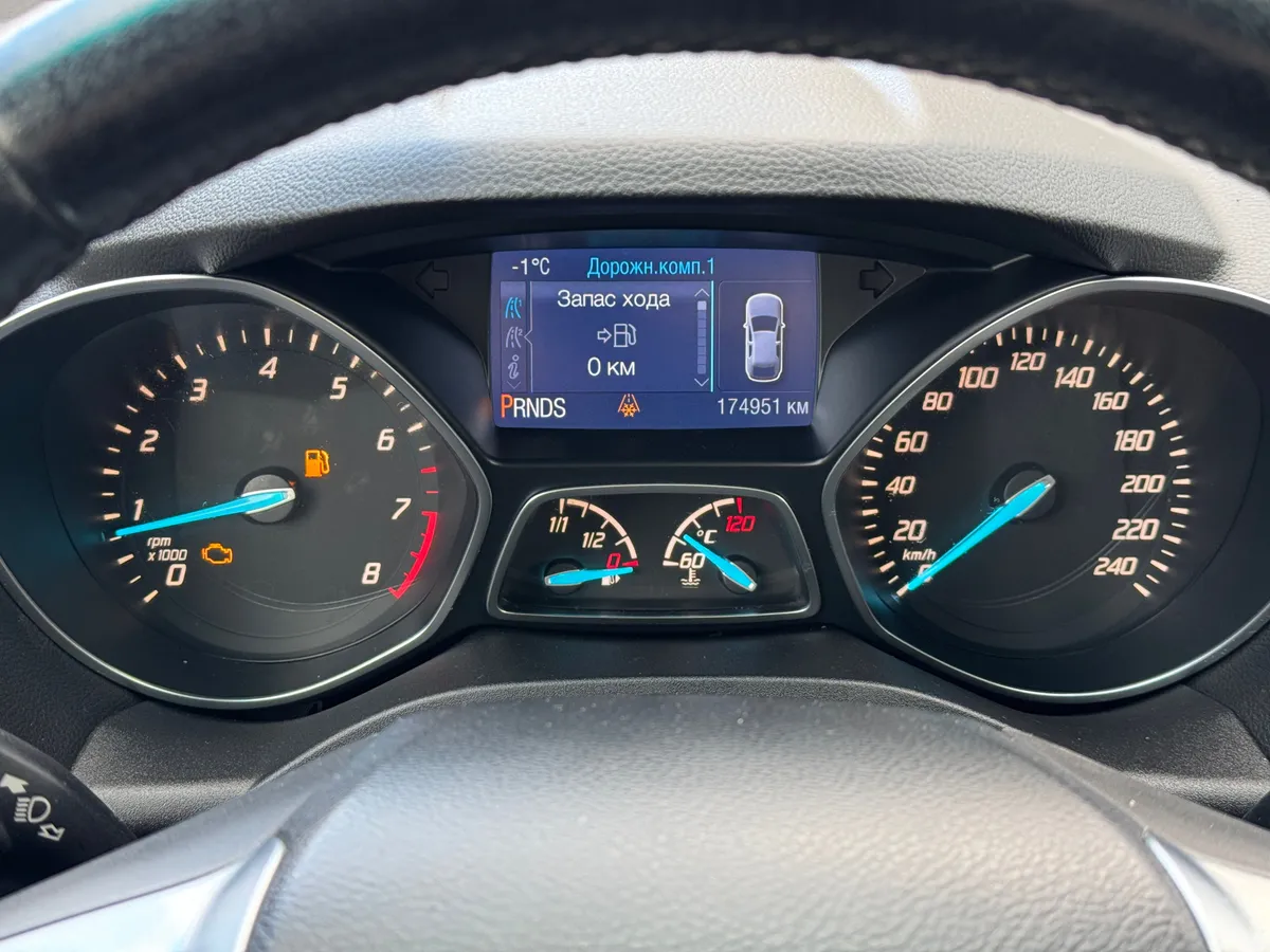 Ford Kuga 1.6 (150 л.с.), бензин, АКПП, полный привод (4WD)
