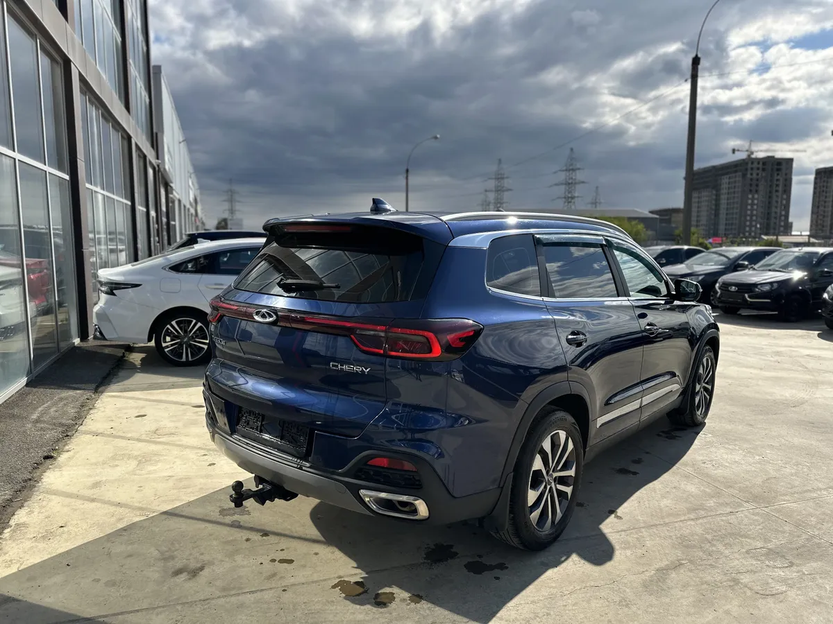 Chery Tiggo 8 2.0 л, 170 л.с., бензин, вариатор (CVT), передний привод