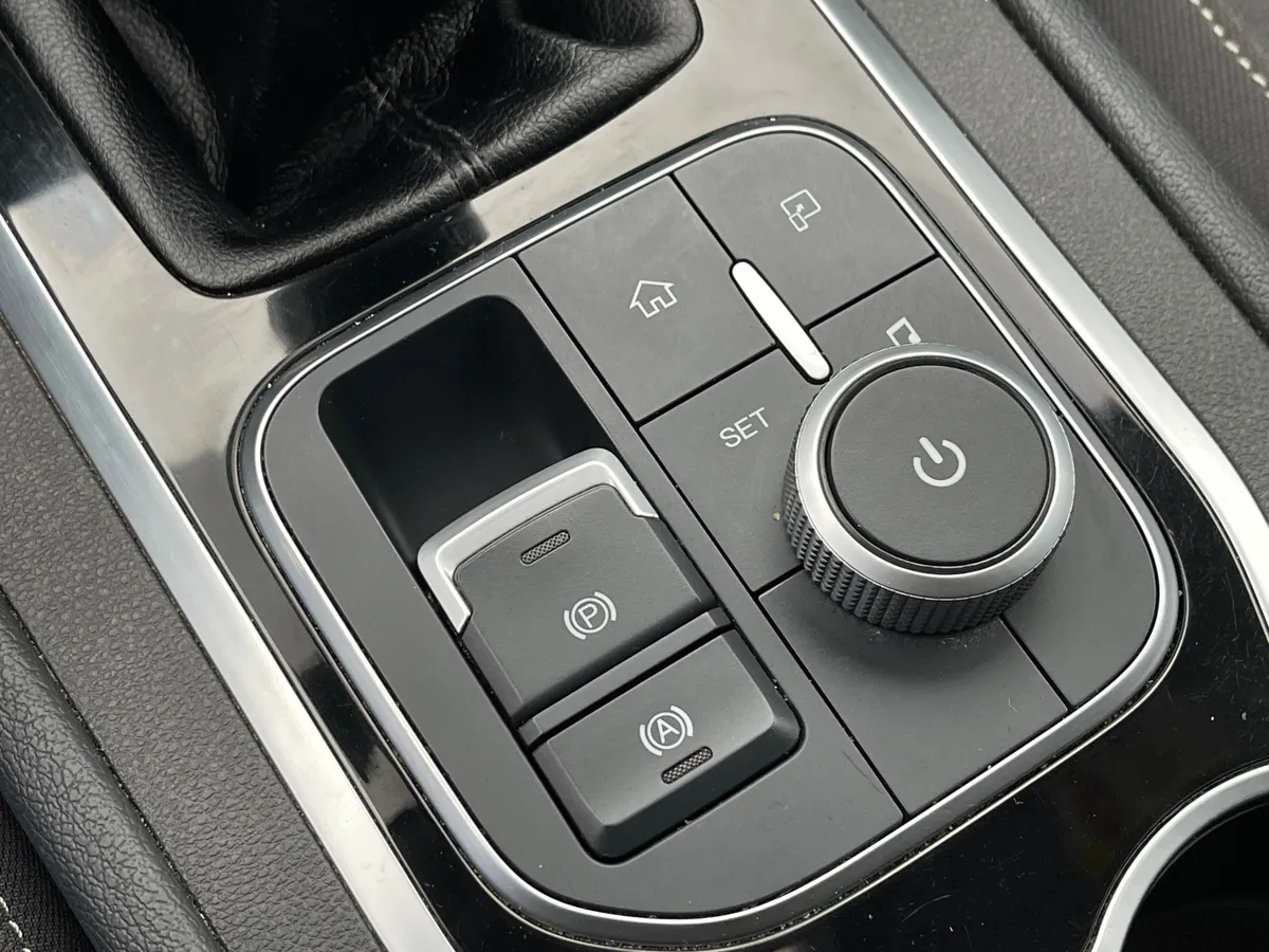 Kaiyi X3 1.5 CVT (113 л.с.)