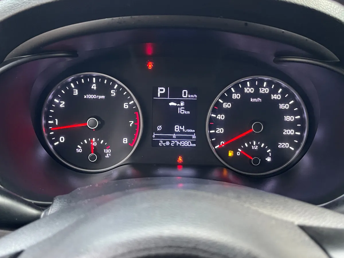 Kia Rio 1.4 AT (100 л.с.)