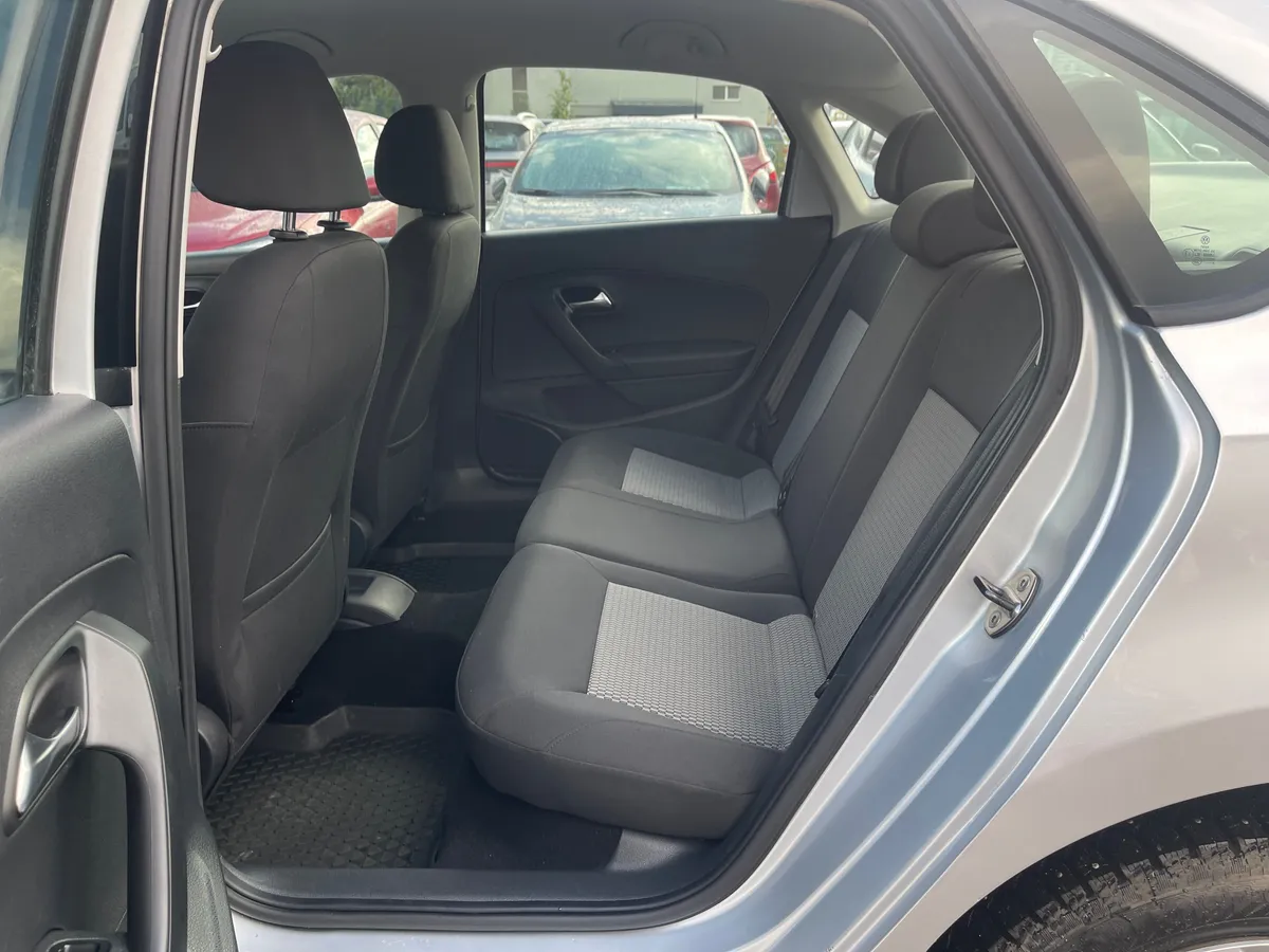 Volkswagen Polo 1.6 MPI AT (105 л.с.), 2015 — фото 13