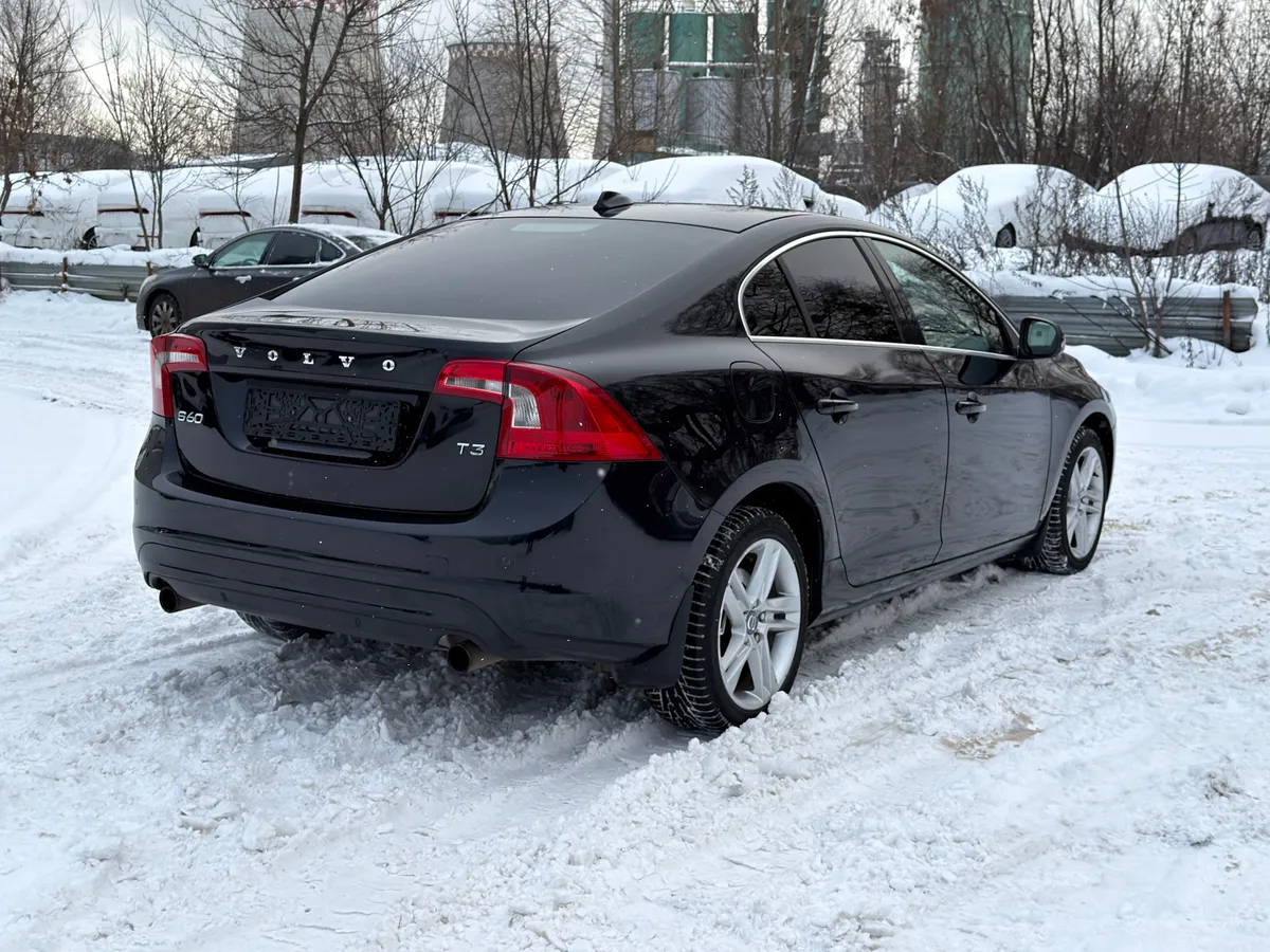 Volvo S60 1.6 T3 Powershift (150 л.с.)